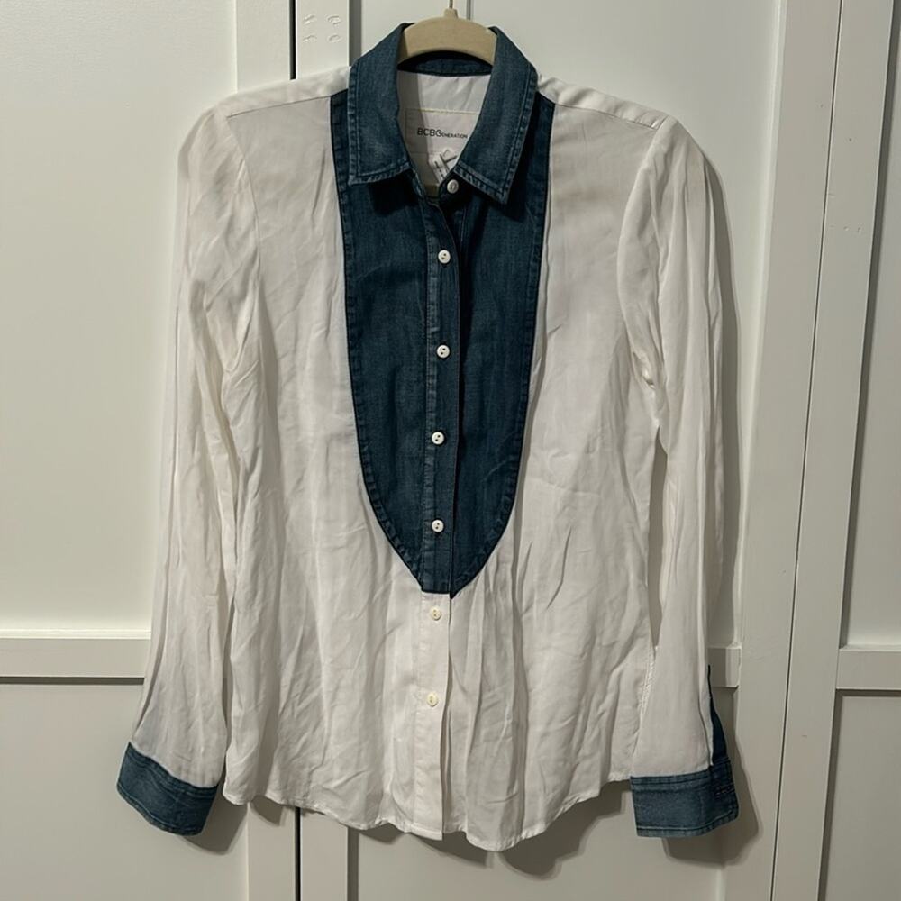BCBG Generation Button Down Denim and White XS